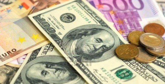TL, kayıplarının bir kısmını geri aldı