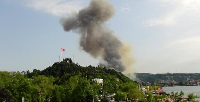 Erdemir'de korkutan patlama: 3 işçi yaralandı