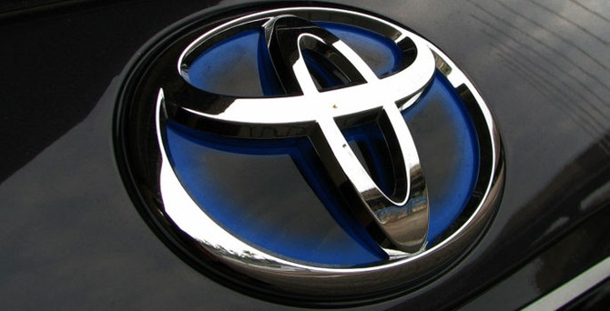 Toyota akıllı otomobillerle kazaları önleyecek