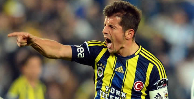Fenerbahçe'de Emre ile yollar ayrılıyor