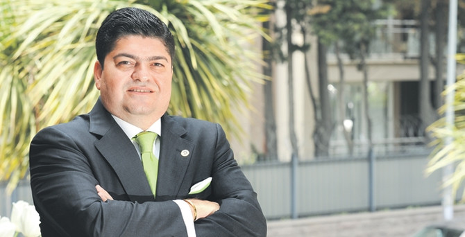"2016 için daha iyimser olmaya çalışıyoruz"