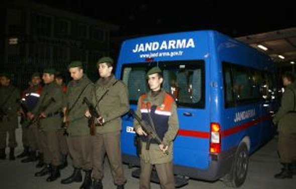 Paşalar cezaevinde