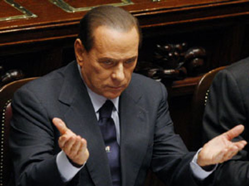 Berlusconi'ye yüksek mahkemeden kötü haber