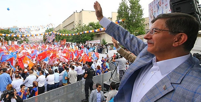 Davutoğlu: Kürtlerin baraj sorunu yok