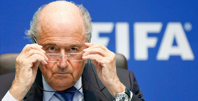 Blatter'e ağır suçlama: Rüşvette çok usta biri