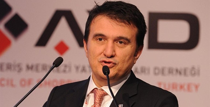 'Fenerbahçe Başkanlığına resmen adayım'