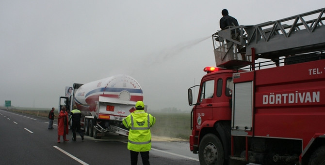 İki LPG tankeri çarpıştı