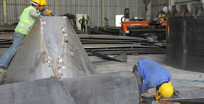 İş kadınından Elazığ'a çimento fabrikası