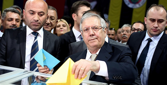 Fenerbahçe'de Aziz Yıldırım yeniden başkan seçildi