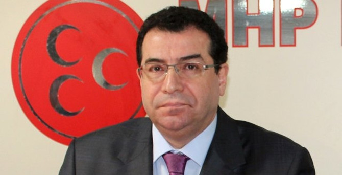 "Demokratik bir seçim süreci yaşamıyoruz"