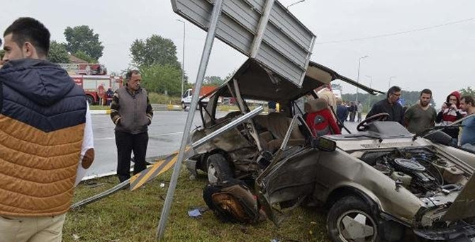 Sakarya'da trafik kazası: 5 yaralı