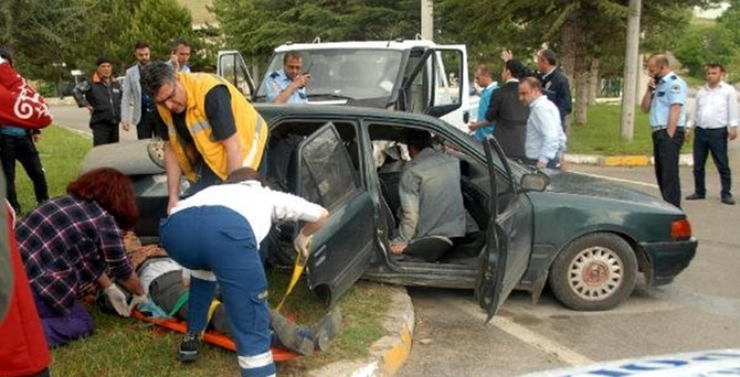 Isparta'da kaza: 1 ölü, 3 yaralı