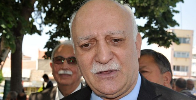 Gül rekoltesini 'don' vurdu