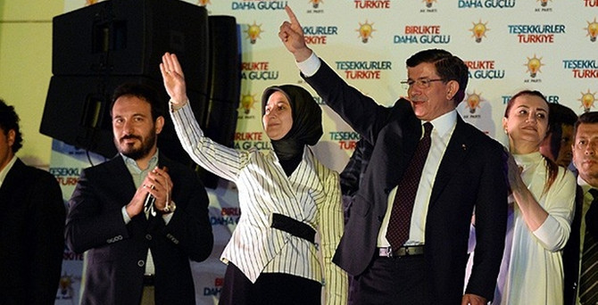 Davutoğlu: AK Parti seçimin galibi ve birincisidir