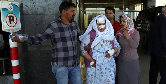 55 kişiyi ısırarak hastanelik etti