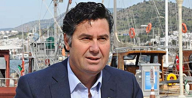 ‘İstanbul’un taşı toprağı altın Bodrum’unki ise pırlanta’