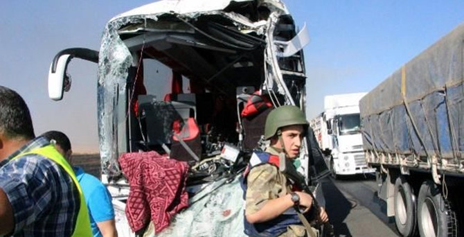 Mardin'de feci kaza: 2 ölü, 13 yaralı