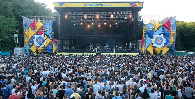 One Love Festival'de dünyaca ünlü isimler sahne aldı