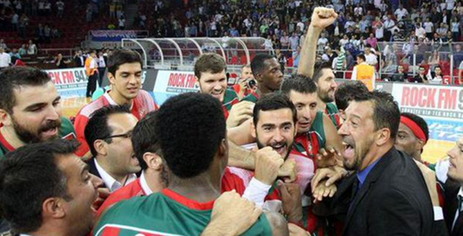Basketbolda şampiyon Karşıyaka