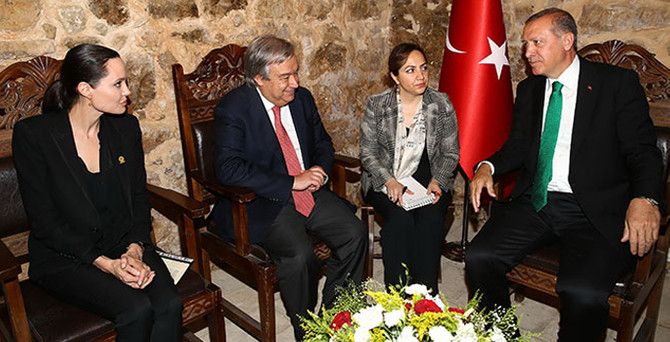 Erdoğan, Angelina Jolie ile görüştü