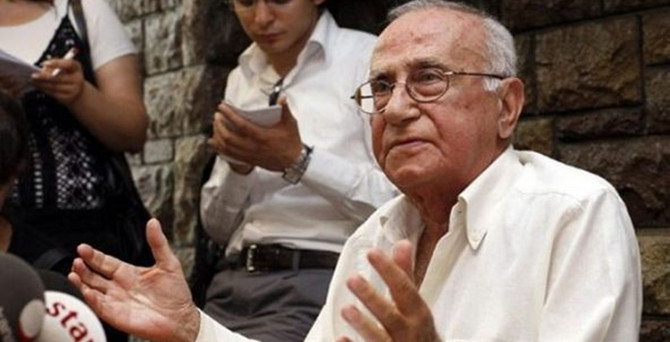 Cüneyt Arcayürek hayatını kaybetti