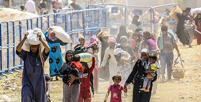 Sınırdan Suriye'ye geçişler sürüyor