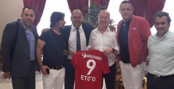 Eto'o'da pürüz çıktı