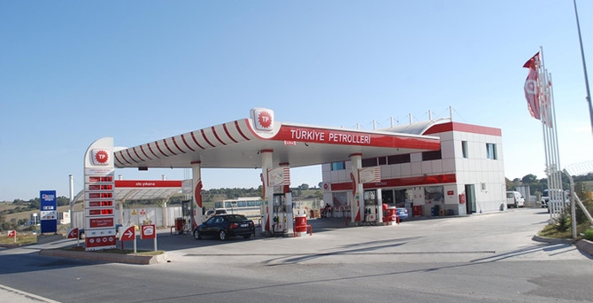 300 istasyonlu Türk Petrol ile 29 santral satışa çıktı