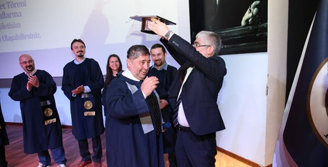 Patronlar diploma peşinde