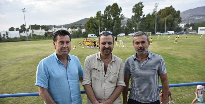 Ünlü yıldızdan hayranlarını üzen karar