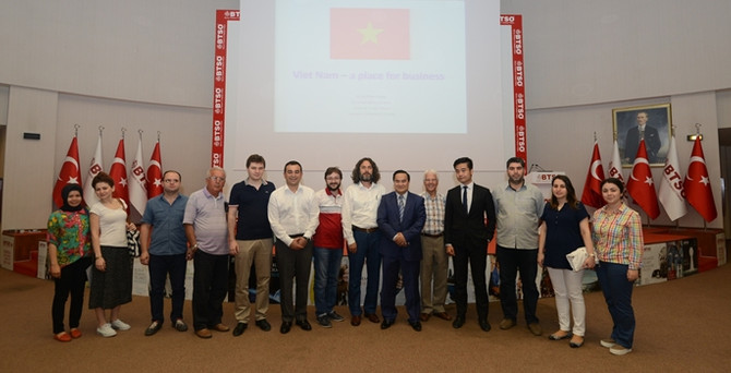 Vietnam’dan Bursalı yatırımcılara işbirliği çağrısı