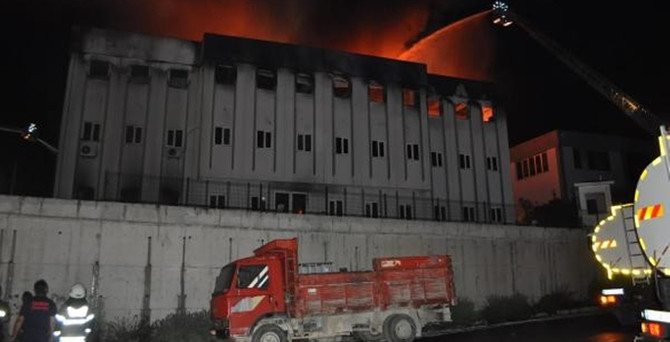 Yağ fabrikasında yangın