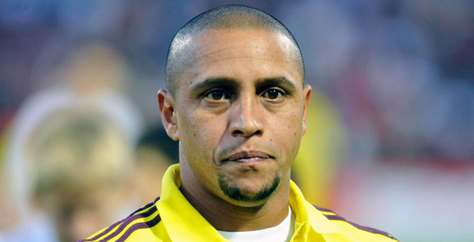 Roberto Carlos Hindistan ligine gitti