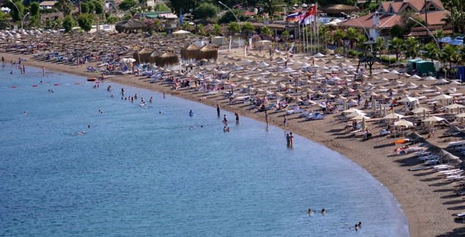 Turizmde alarm: 5 milyar dolarlık kayıp bekleniyor