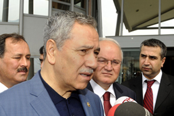 Arınç, BM Genel Sekreteri Ban'la görüştü