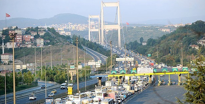 Bayram öncesi trafik çilesi devam ediyor