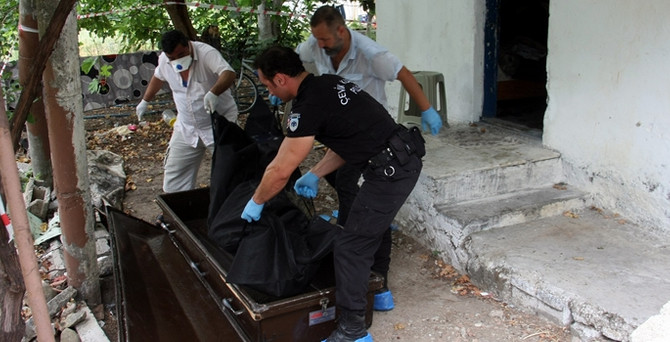 Fethiye'de çürümüş erkek cesedi bulundu