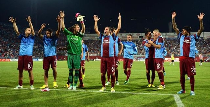 Trabzonspor ilk maçta galip