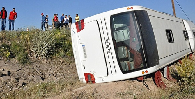 Bayram dönüşü bilançosu: 2 ölü, 50 yaralı