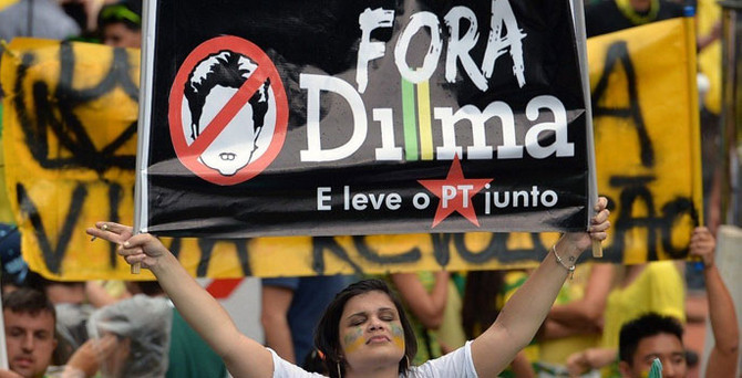Brezilyalılar Rousseff'i istemiyor