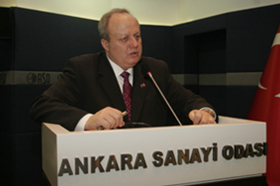 'Yeni hükümet sanayiyi sahipsiz bırakmamalı'