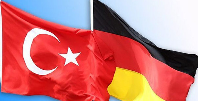 Almanya'dan Türkiye'ye destek