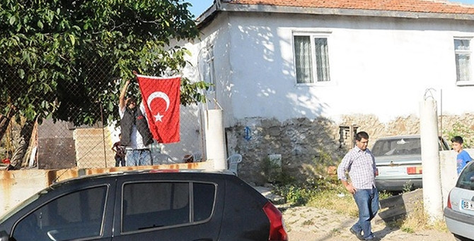 Şehitlerin baba ocaklarında yas var