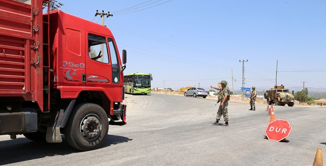 Lice'de başlatılan operasyon sürüyor