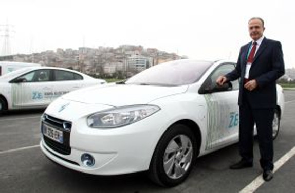 Elektrikli Renault'lar test ediliyor