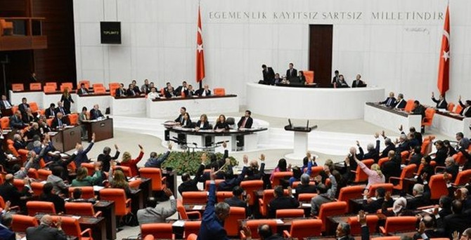 9 vekilin fezlekesi Meclis'te