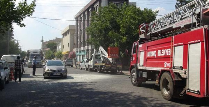 Aşırı sıcaklar elektrik kablolarını eritti