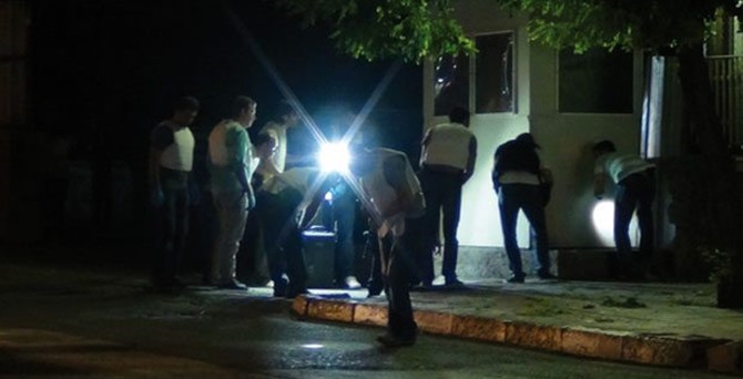Diyarbakır Emniyet Müdürlüğü'ne bombalı saldırı: 2 yaralı