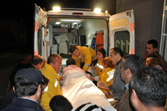 Polis aracına silahlı saldırı