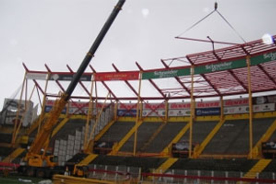 Ali Sami Yen Stadı yıkılıyor